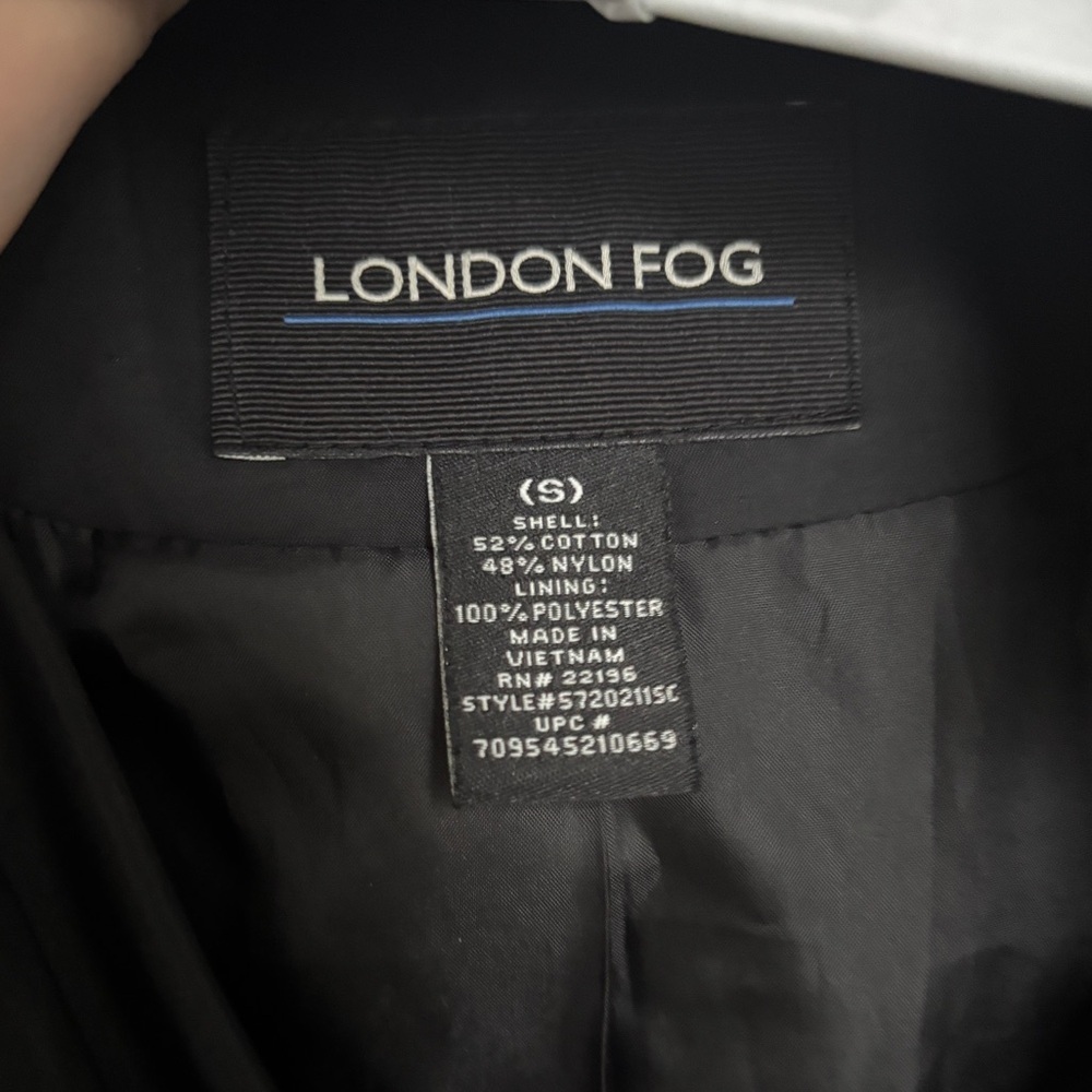 Women's London Fog Black Double-Breasted Belted Collared Trench Size Small - Picture 9 of 10